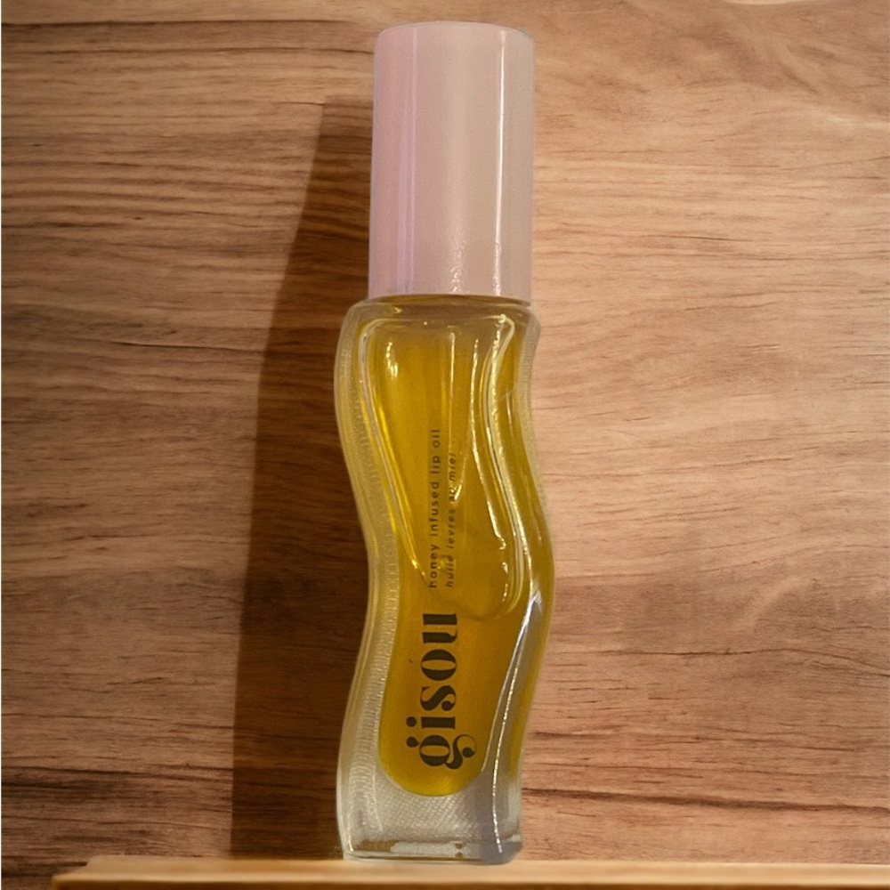 Gisou lip oil 💛💖